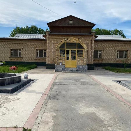 Nature Hotel Turkistan Eksteriør billede
